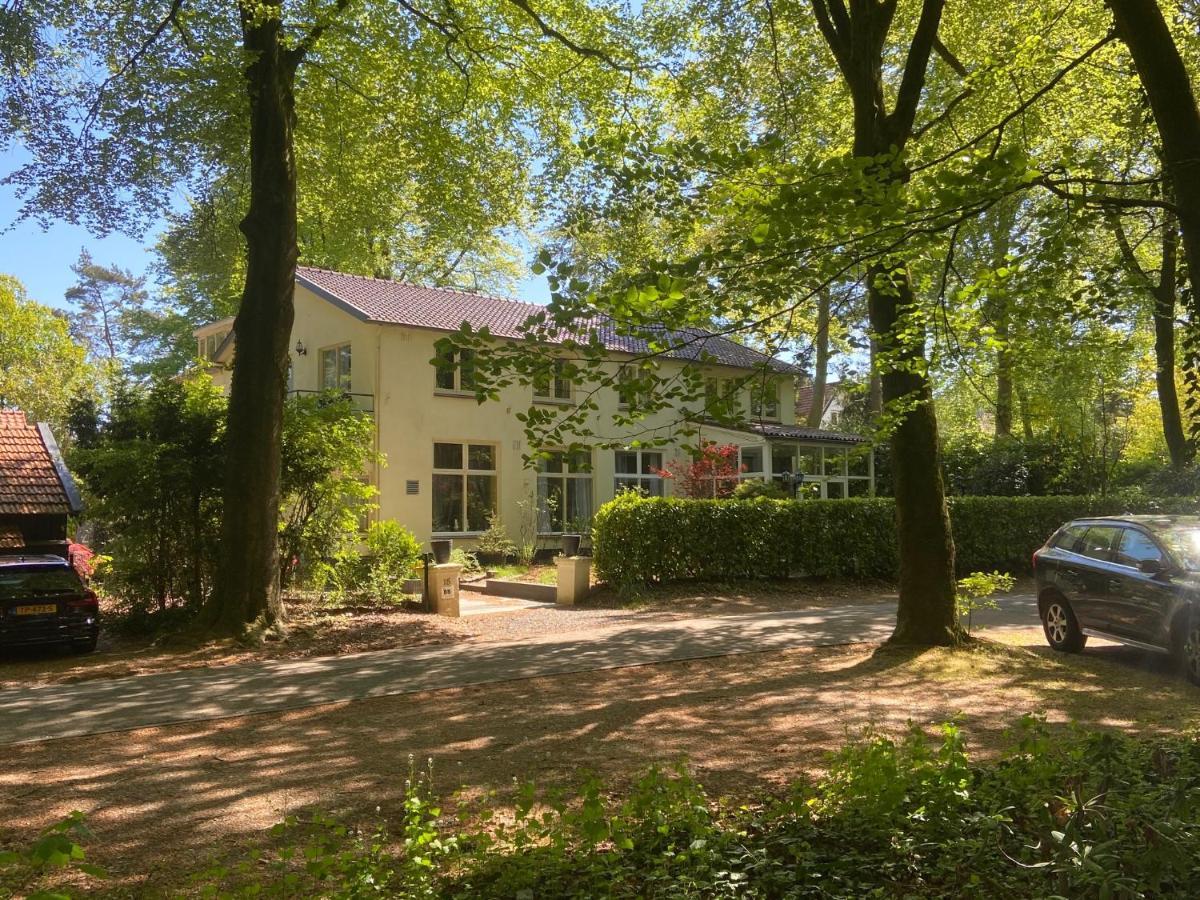 B&B In De Aap Gelogeerd Apeldoorn Exteriör bild