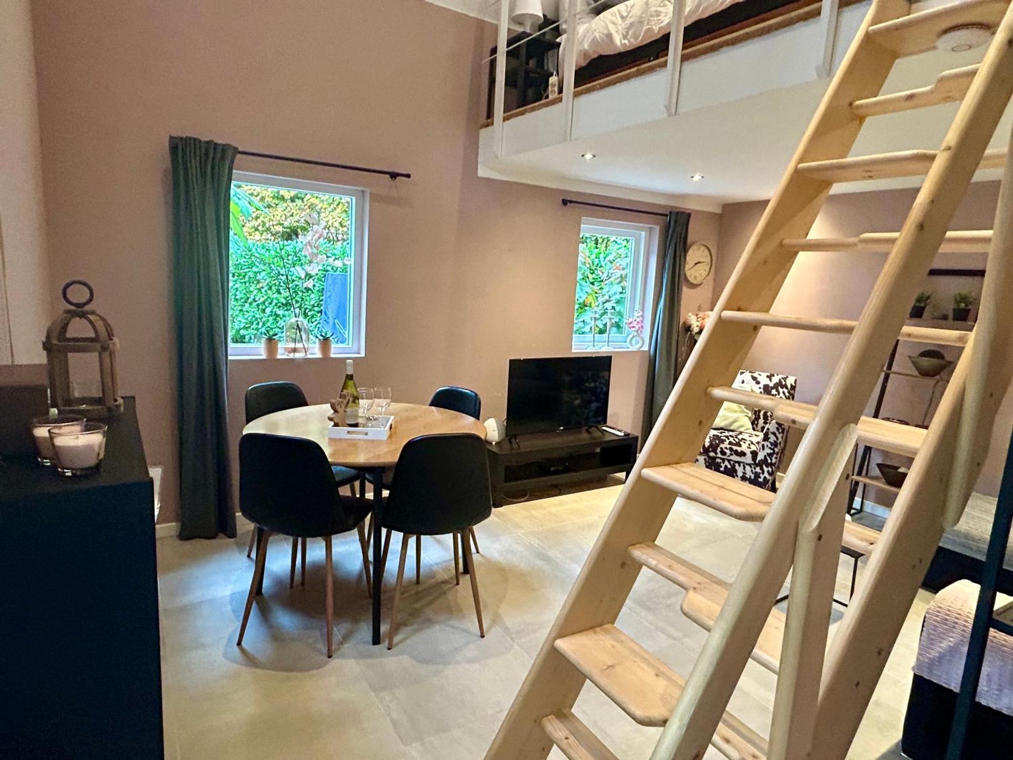 B&B In De Aap Gelogeerd Apeldoorn Exteriör bild
